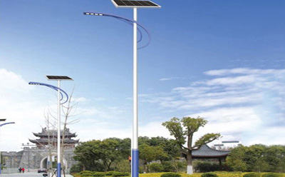 白银白银太阳能路灯价格差在哪？影响造价的4大核心因素揭秘